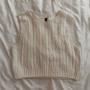 3 for $20⭐️ Cream Cable Knit Sleeveless Sweater